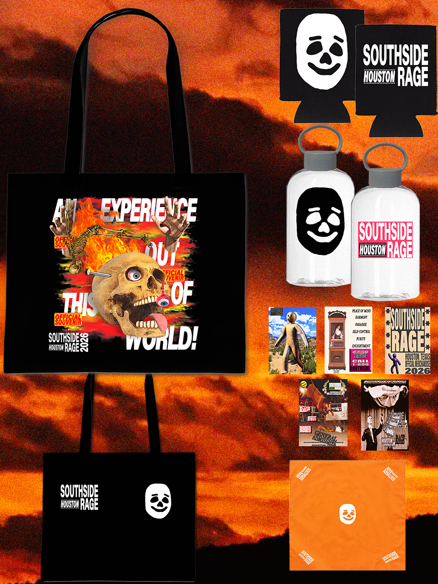 OFFICIAL SOUVENIR ACCESSORY PACK (A)